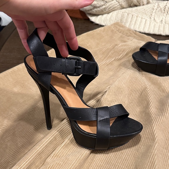 L.A.M.B. Black Strappy Platform Heels - Picture 1 of 9